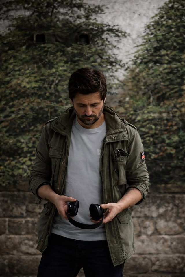 Behind the scenes portrait on the Gandr set